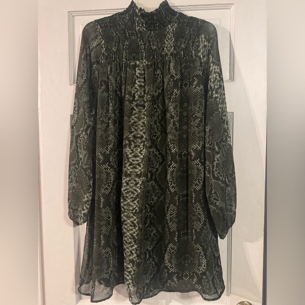 H&M Green Snake Print Dress